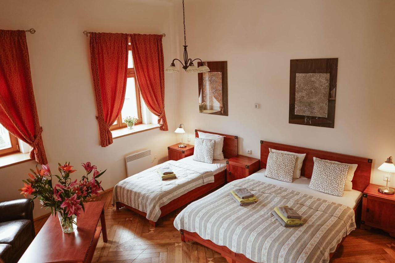 Hotel Stein Elbogen Loket Zewnętrze zdjęcie