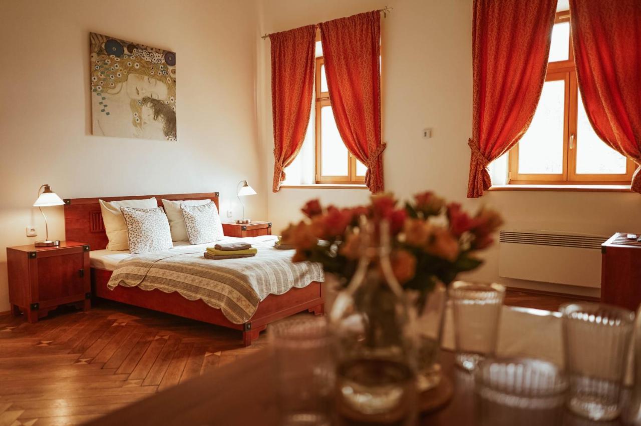 Hotel Stein Elbogen Loket Zewnętrze zdjęcie