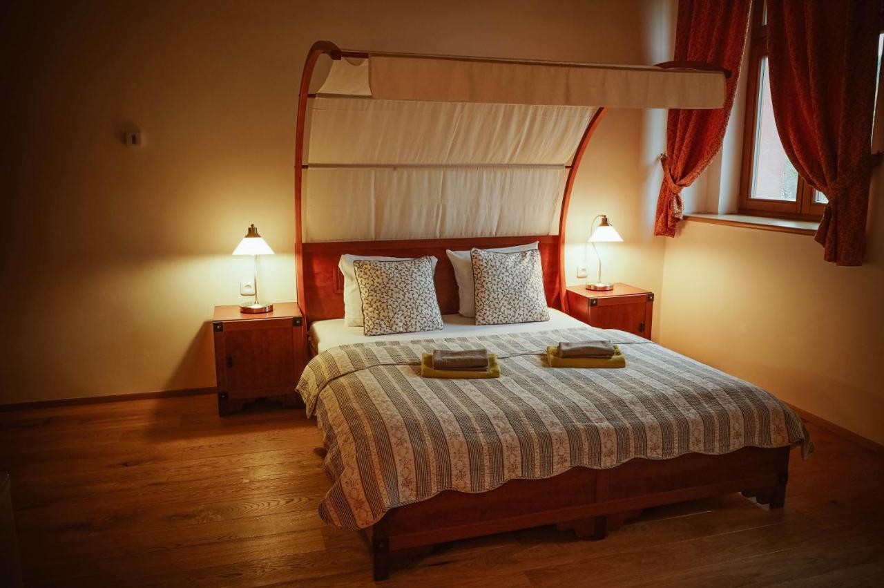 Hotel Stein Elbogen Loket Zewnętrze zdjęcie